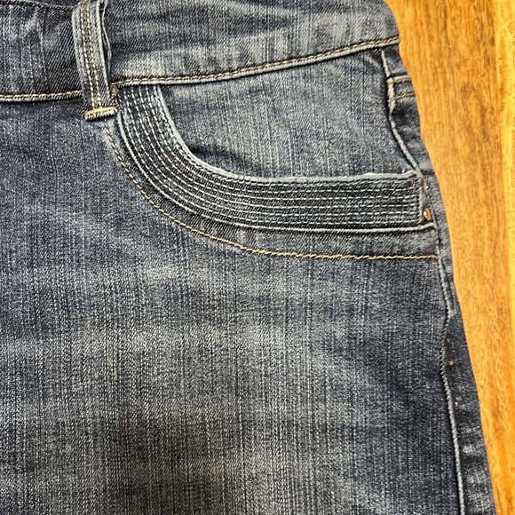 WHBM Denim Mini - Picture 2 of 4